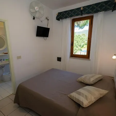 Giardino Capoliveri (Isola d'Elba)