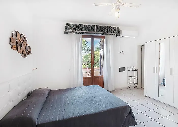 Giardino فندق كابوليفيري