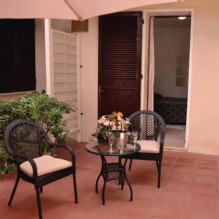 Giardino Hotel 2*
