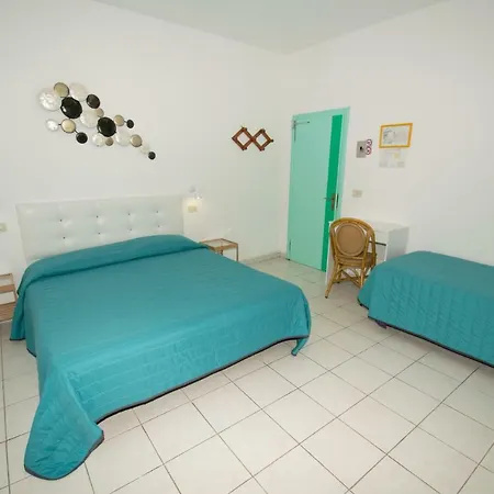 Giardino Hotel 3*
